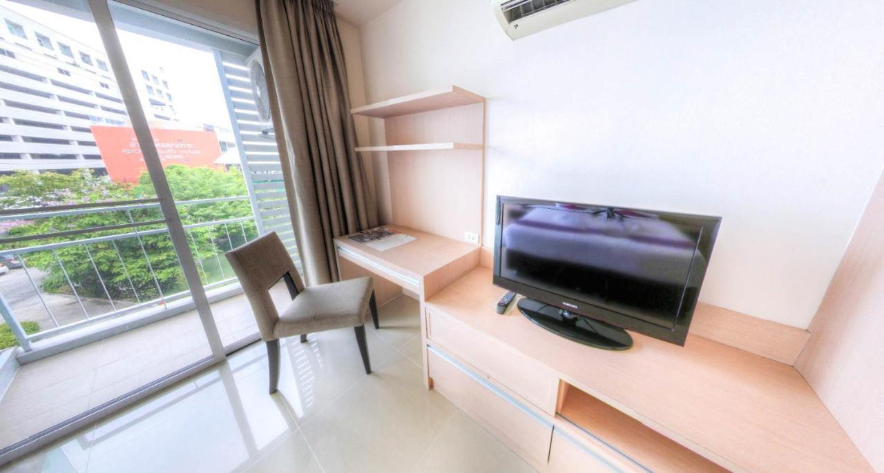 Park Village Rama II Bangkok Bagian luar foto